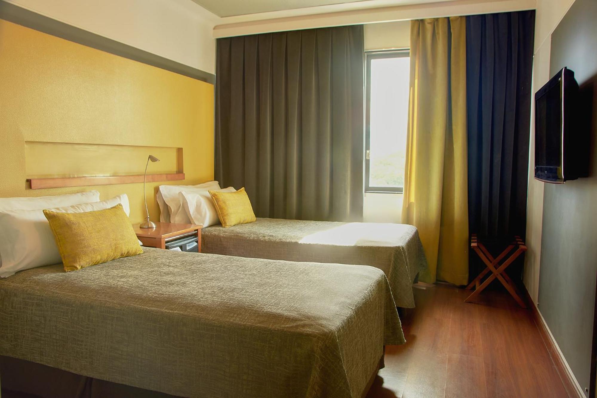 Hotel Raices Aconcagua Mendoza Buitenkant foto