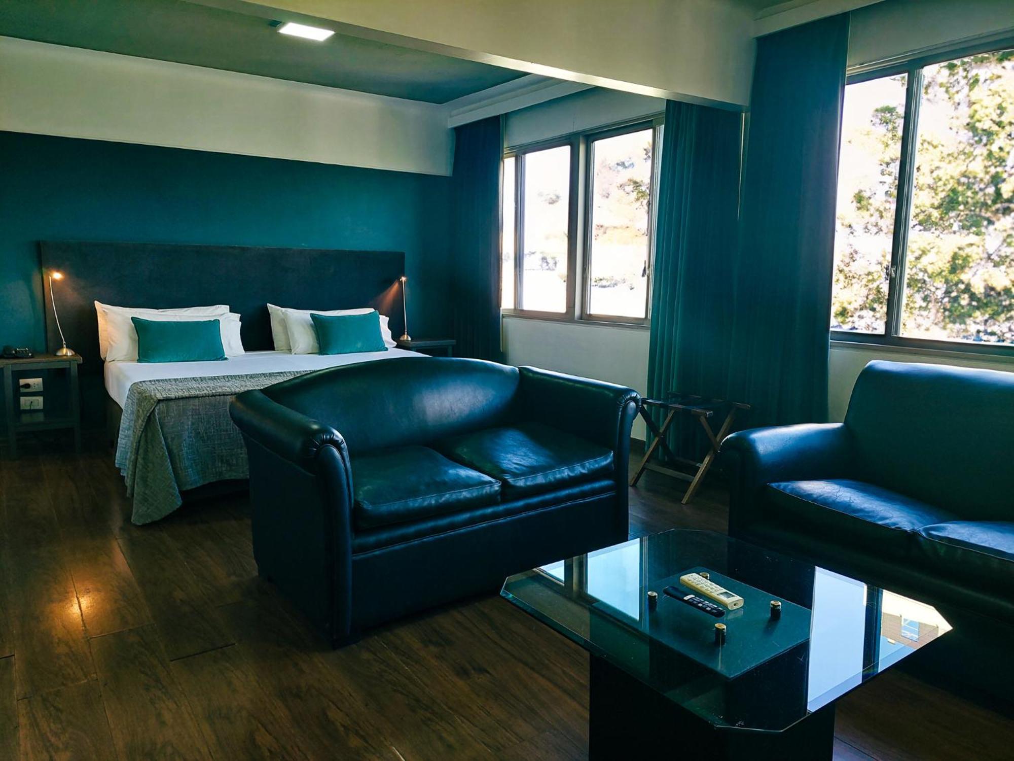 Hotel Raices Aconcagua Mendoza Buitenkant foto